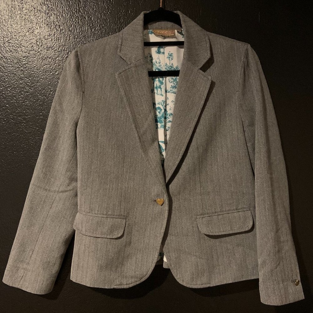 Princess Vera Wang Suit